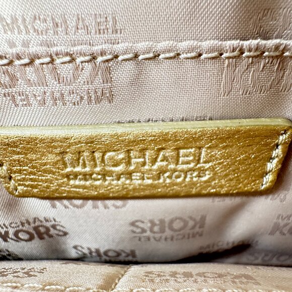 Michael Kors Gold Clutch Wallet Pebbled Leather - Picture 6 of 7